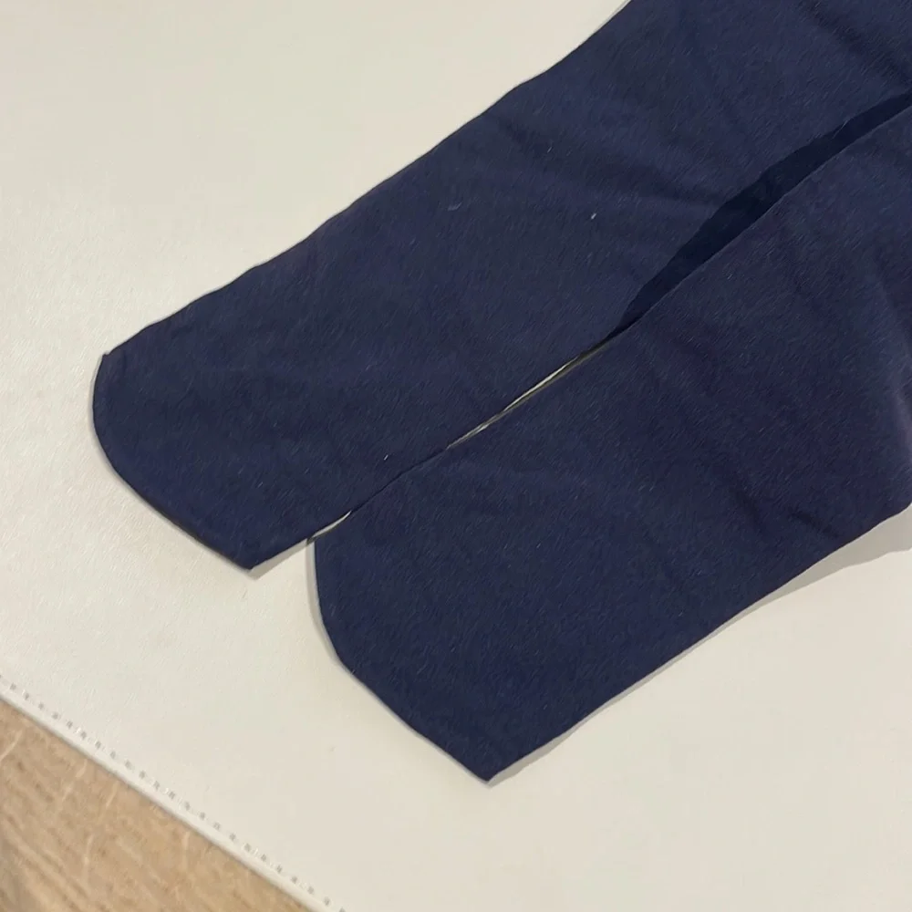 Jacadi toddler size 31 to 34 navy blue holiday leggings - Picture 3 of 4